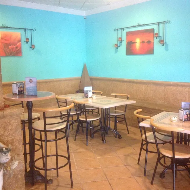A la venta Cafetería-Restaurante — 2