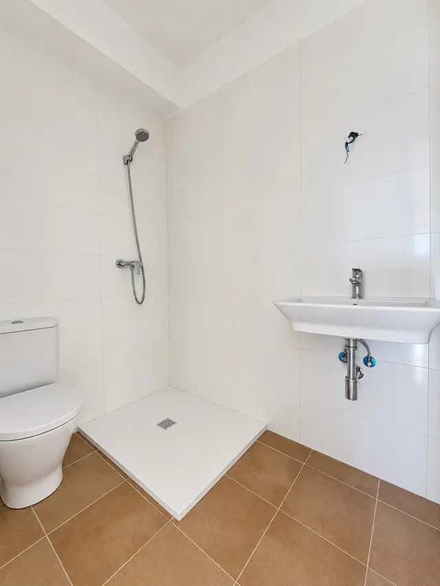 CHALET A ESTRENAR EN MORTERA : LUZ, DISEÑO Y CALIDAD — 22