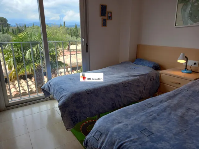 *APARTAMENTO VACACIONAL EN L’AMPOLLA – IDEAL PARA FAMILIAS — 24