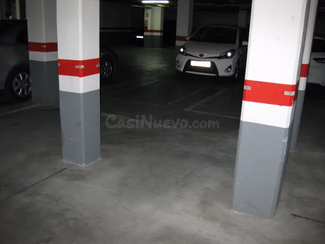 Garaje 15m² en venta - iudad - Dehesa Vieja - Puente Cultura - foto 4