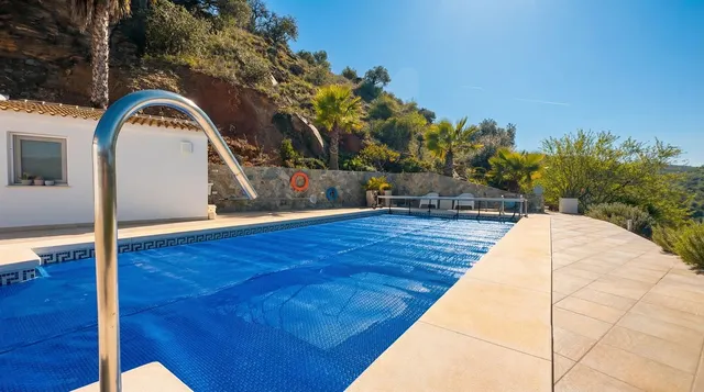Chalet 4 habitaciones 357m² en venta - South of spain — 42