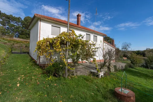 Casa 6 habitaciones 214m² en venta - Vilasantar