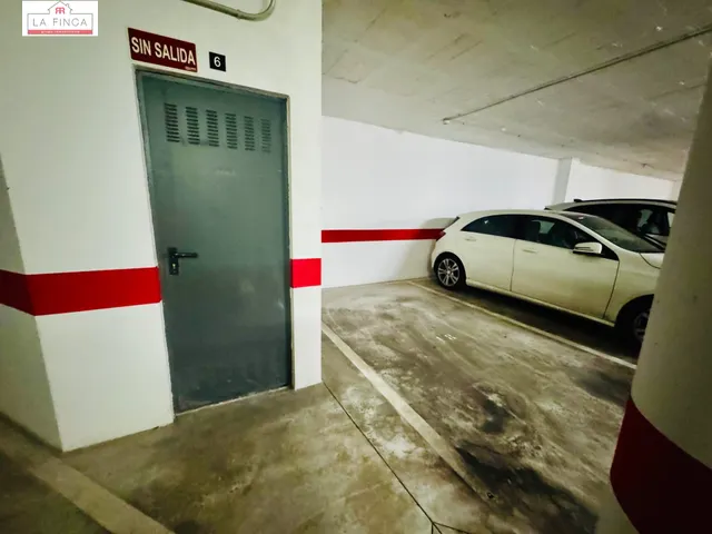 VIVIENDA 2 DORMITORIOS GARAJE Y TRASTERO CERCA DEL CENTRO — 38
