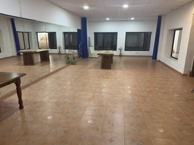 Oportunidad !!!! Gran Local comercial en pleno centro de Arroyo de la Miel - Benalmadena — 8
