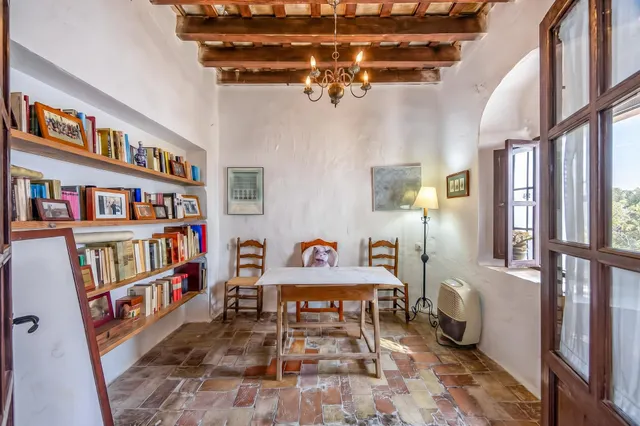 Casa Independiente en pleno Casco Antiguo. — 14
