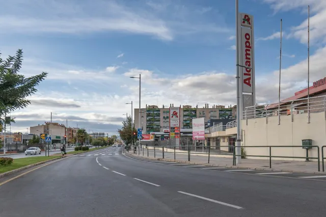 Venta de cafetería La Contraviesa de 160 m2  junto a Alcampo — 45