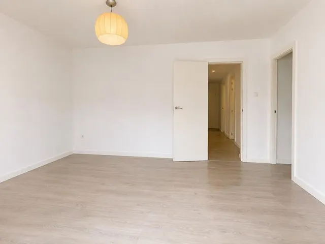 Piso en venta en Zaidín - foto 2