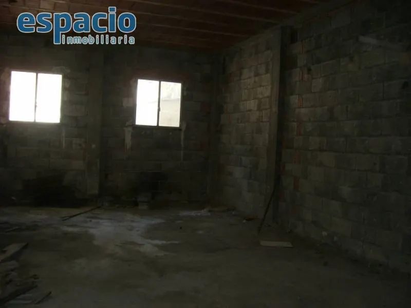 SE VENDE LOCAL EN EL CASCO ANTIGUO