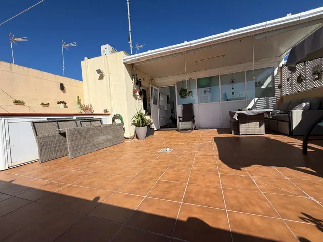 CASA EN EL CENTRO DE SAN FERNANDO. — 41