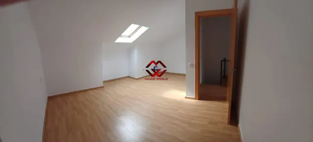 Dúplex reformado a 200 m del mar en Santiago de la ribera — 26