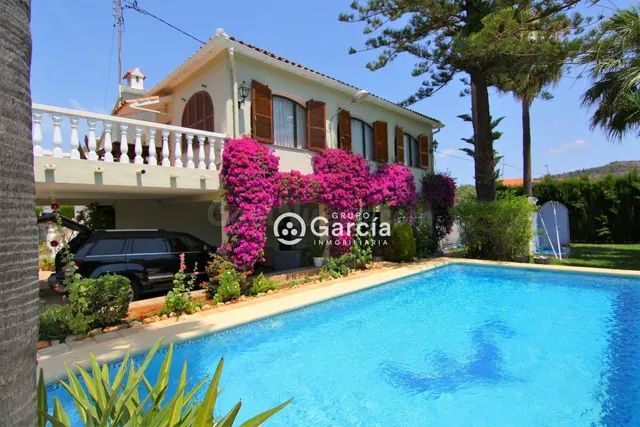 AMPLIA VILLA A LA VENTA EN PEDREGUER GV2018585-A — 3