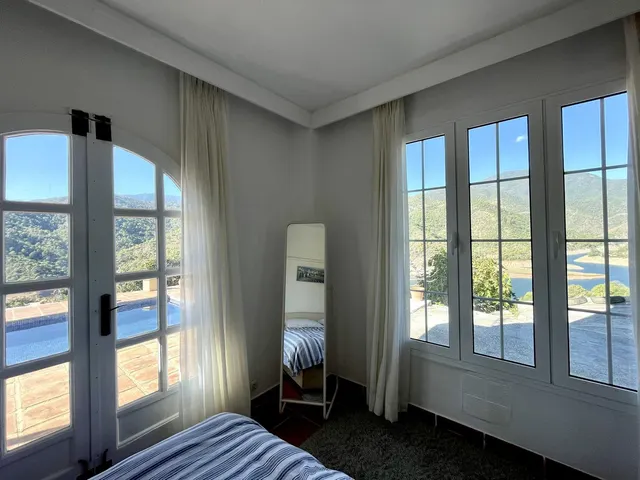 Chalet 3 habitaciones 222m² en venta - Istan pueblo — 39