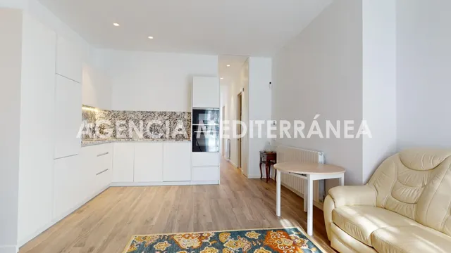 ¡No pierdas la oportunidad de vivir en este espectacular pis - foto 2