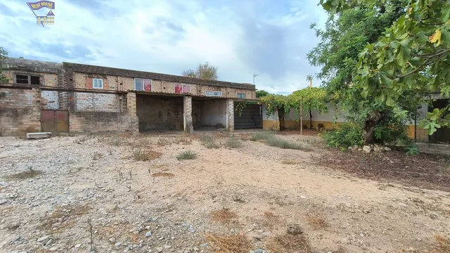 SE VENDE FINCA EN ZONA EL ROMERAL — 16