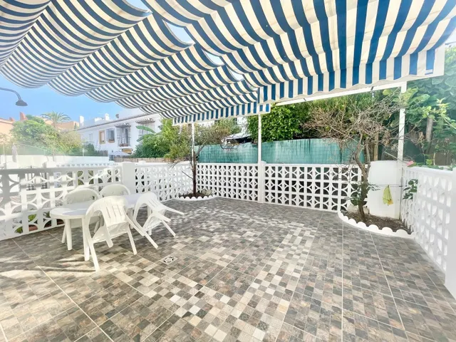 Apartamento 3 habitaciones 130m² en venta - SALOBREÑA
