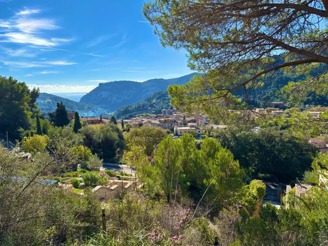 Villa mediterránea con vistas panorámicas a la Serra de Tram - foto 4