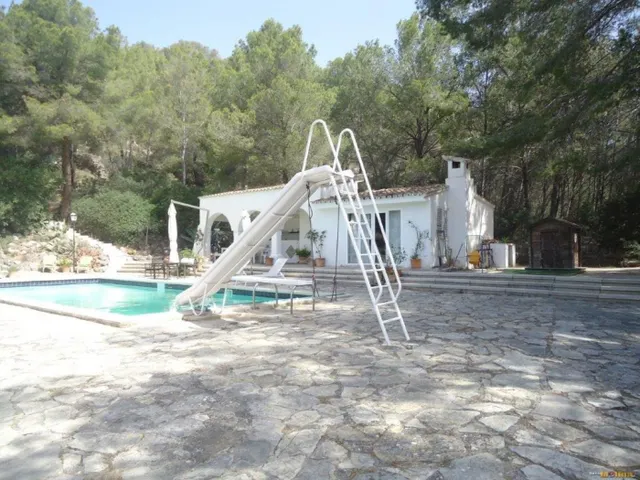 FINCA SEÑORIAL EN VENTA EN GÉNOVA — 24