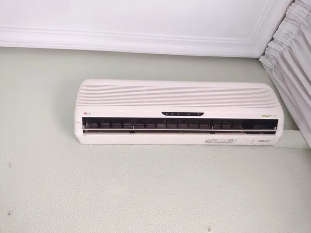 ¡Piso en Alquiler de Temporada en la zona de Infante Juan Manuel! — 24