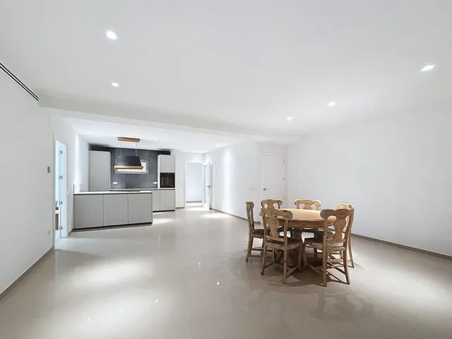 Villa 5 habitaciones 239m² en venta - Cala Advocat - Baladrar — 46