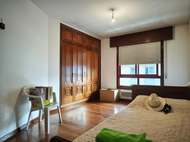 Duplex con GARAJE y DORMITORIO en PLANTA BAJA en el centro de Bertamirans. — 14
