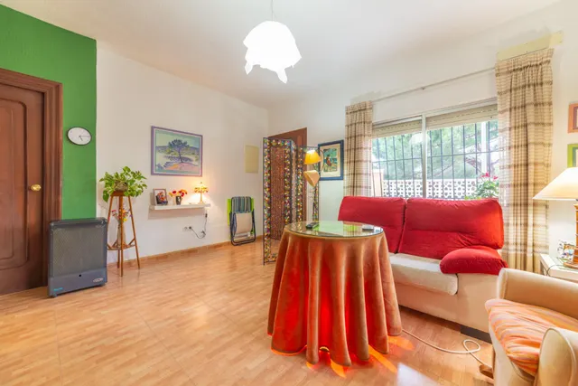 Amplio Chalet independiente en Santiago de la Ribera por €285,000 — 9