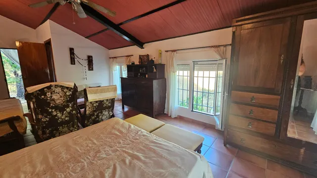 Chalet independiente en Siete Fincas: 3.000 m2 de parcela, piscina y muchísima privacidad — 34