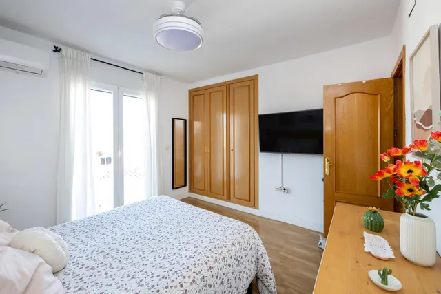 Maravillosa casa  a pocos minutos  andando  al  centro de La Zubia — 21
