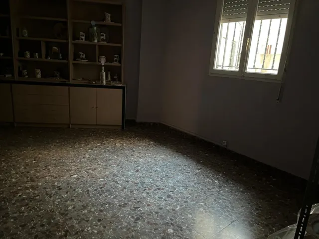 LOCAL COMERCIAL EN EL CENTRO — 10