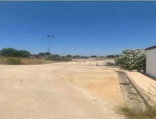 Nave en venta en Espeluy, Jaén. - foto 2