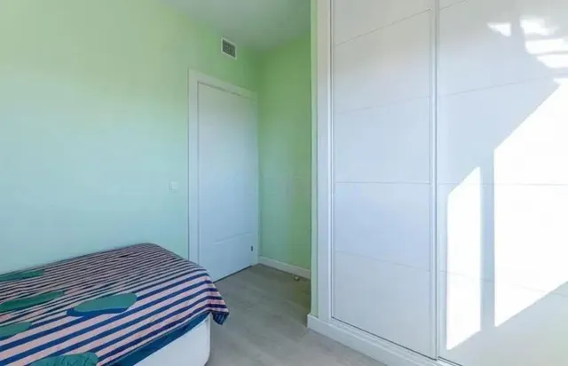 Ático 4 habitaciones 135m² en venta - Centro — 25