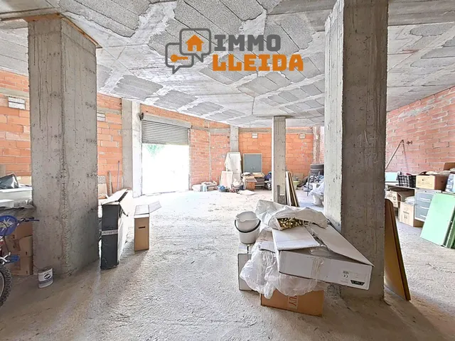 OPORTUNIDAD Local comercial de 2 plantas en Balaguer — 9