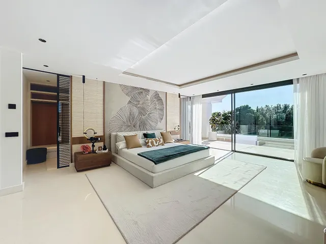 Moderna villa de lujo en la prestigiosa urbanización de Sierra Blanca, Marbella — 21