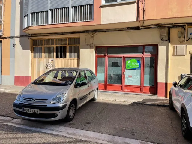 LOCAL EN VENTA CALLE ROSALES — 2