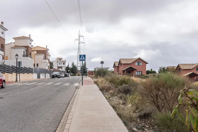 VENTA DE PARCELA EN LA URBANIZACIÓN CAÑADAS DEL PARQUE — 45