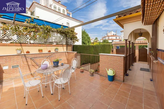 VIVIENDA PAREADA EN MONTELUZ — 20