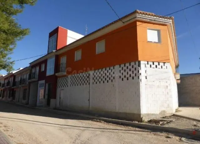 Obra parada de 16 viviendas - foto 4