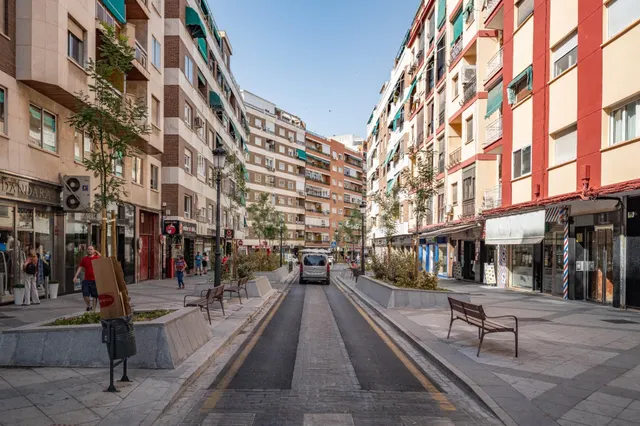 Impresionante piso en el centro de Granada. — 3
