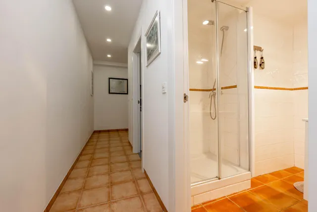 Se vende piso en el realejo (tres dormitorios) — 37