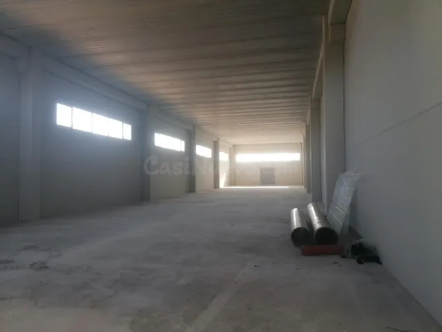 NAVE EN ALQUILER - foto 4