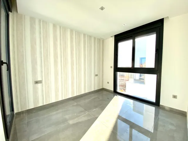 SOL8VIDAL SELLS VILLA IN TORREVIEJA — 13