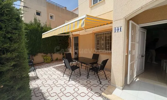 Adosado de 3 dormitorios 2 baños en Torrevieja (los balcones) — 13