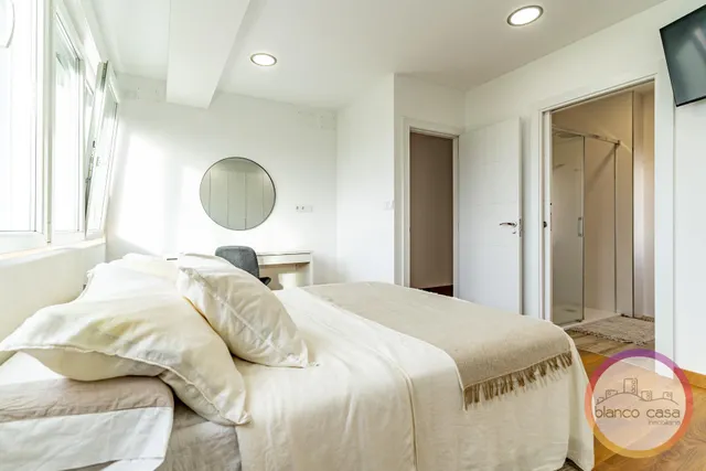 PISO CON TERRAZA XXL en pleno  CARBALLO y listo para ✨ENTRAR A VIVIR — 40