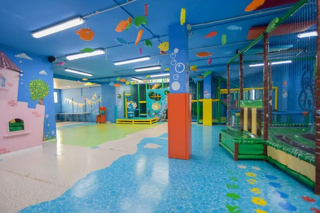 AMPLIO LOCAL COMERCIAL A 50 METROS DEL MAR MENOR | LO PAGÁN — 21