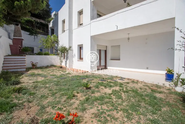 Espectacular Casa en Alella con Vistas al Mar y Dos Viviendas — 6
