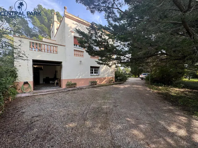 Gran Masia catalogada en Reus con gran extensión de terreno - Mas del Senan - Finca rústica en Reus. — 33