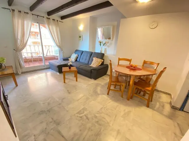 Precioso apartamento con piscina a solo 250m de la playa de Los Locos — 8