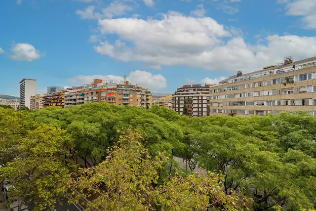 EXCLUSIVO PISO DE 153m2 CON 5 DORMITORIOS — 9