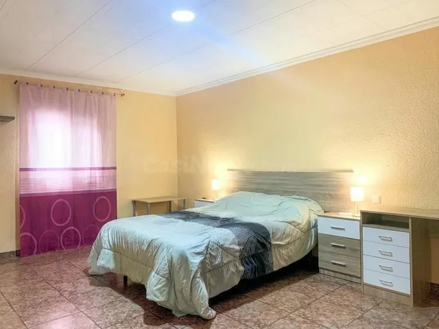 CASA EN PLANTA BAJA EN ZONA TRANQUILA - foto 3