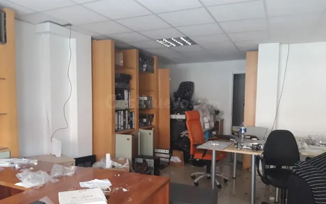 Local comercial 82m² en venta - Almazora - foto 5
