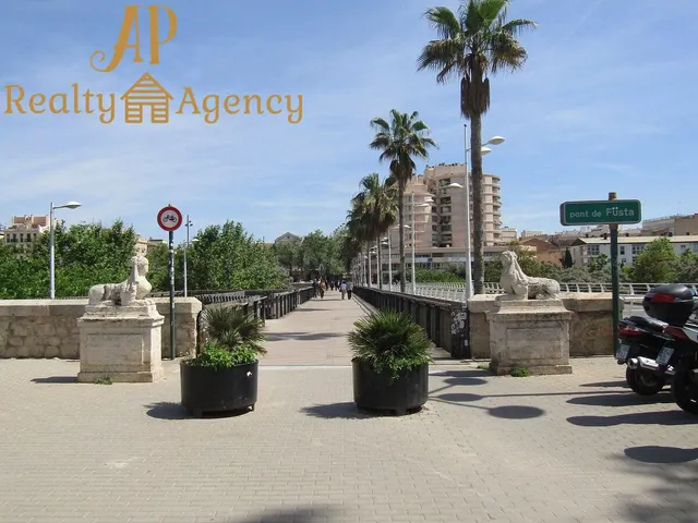 OPORTUNIDAD DE INVERSIÓN – PELUQUERÍA en funcionamiento con  - foto 3